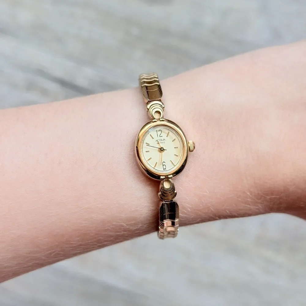 Vintage Acqua Gold Tone Quartz Bracelet Watch Oval Dress Watch Dainty